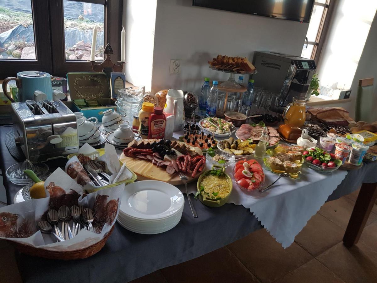 Bed & Breakfast Goscinne Art- Dworek