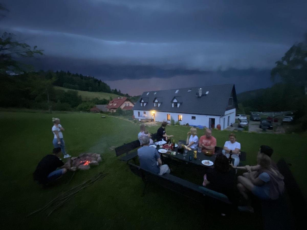 Goscinne Art- Dworek Bed & Breakfast *