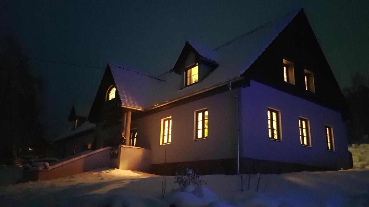 Bed & Breakfast Goscinne Art- Dworek