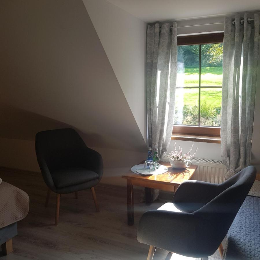 Goscinne Art- Dworek Bed & Breakfast *